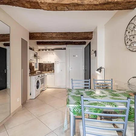 Apartment Magnificent Atypical 3-room 2br6p - Meynadier